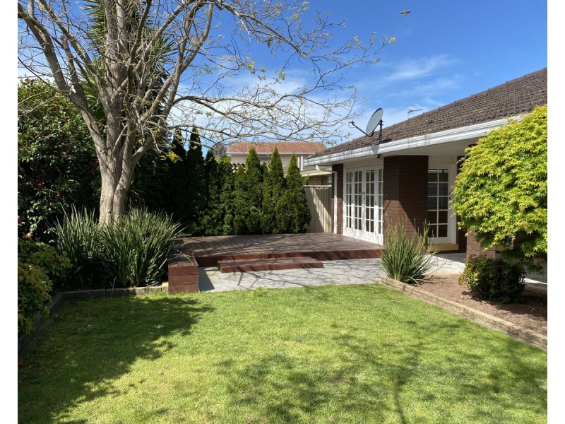 29 Alameda Drive, Sale VIC 3850