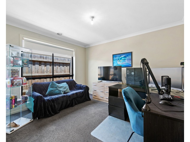 27 Woondella Boulevard, Sale VIC 3850