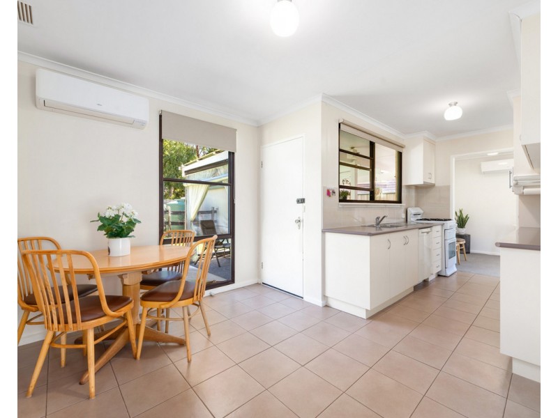 9 Shepherd Court, Sale VIC 3850