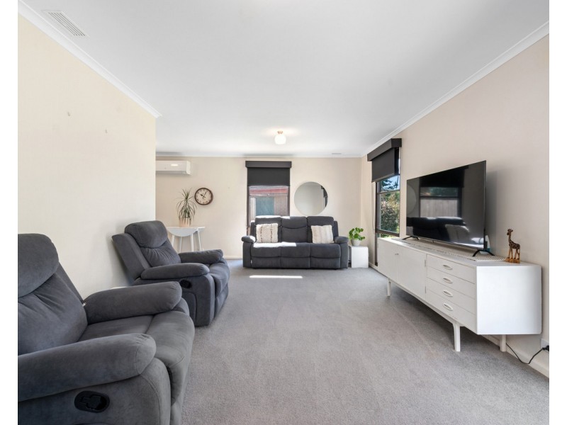 9 Shepherd Court, Sale VIC 3850