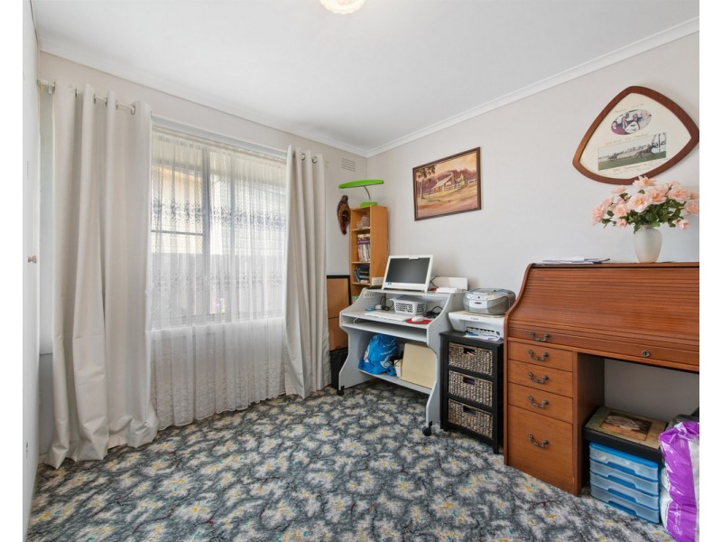 17 Weir Street, Sale VIC 3850