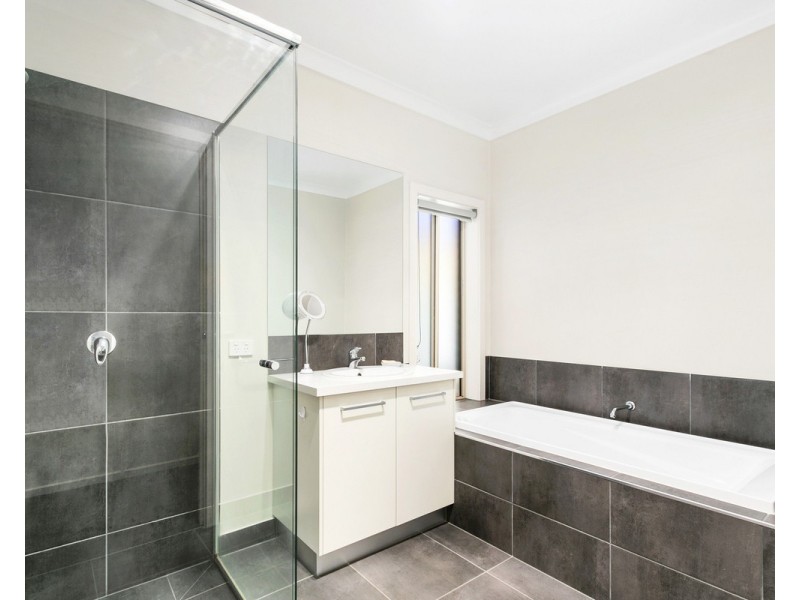42A Hobson Street, Stratford VIC 3862