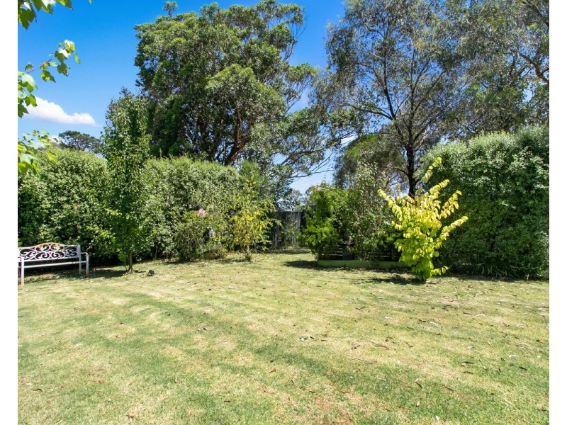 42A Hobson Street, Stratford VIC 3862