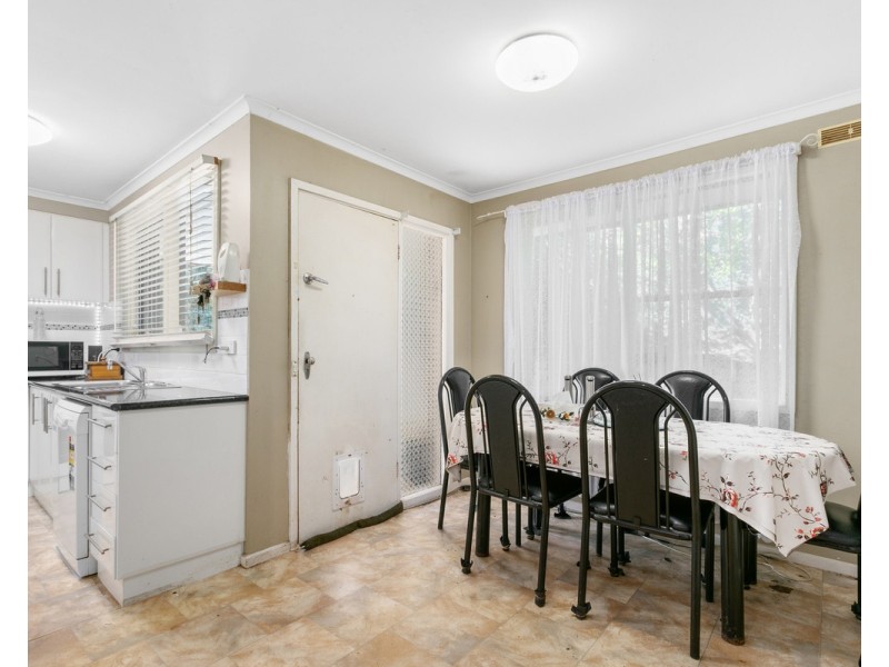 56 Jackson Avenue, Sale VIC 3850