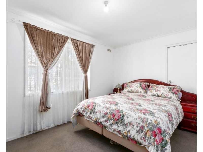 56 Jackson Avenue, Sale VIC 3850