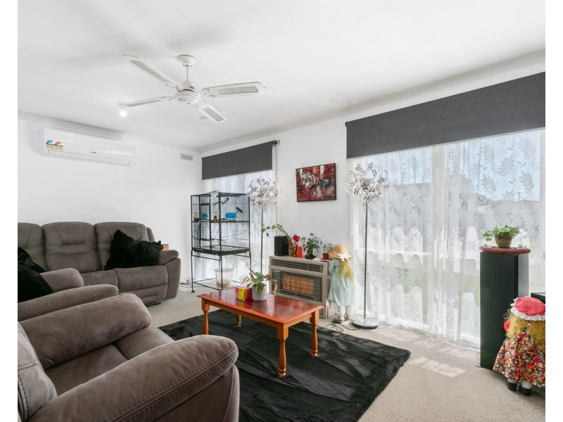 56 Jackson Avenue, Sale VIC 3850