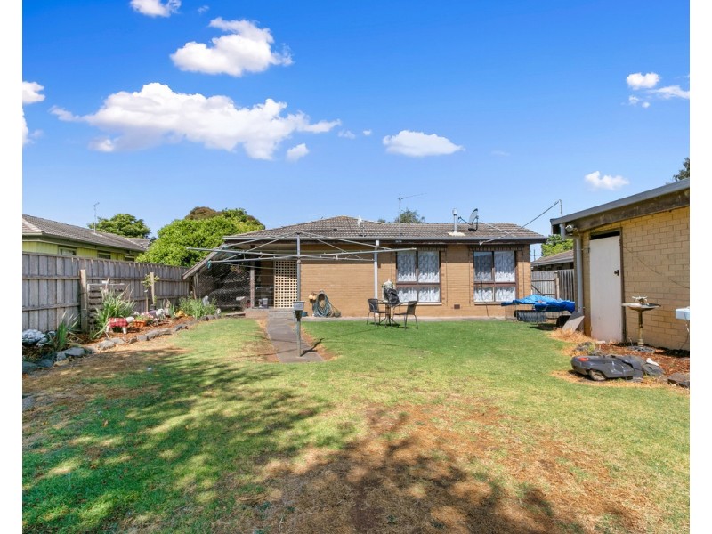 56 Jackson Avenue, Sale VIC 3850