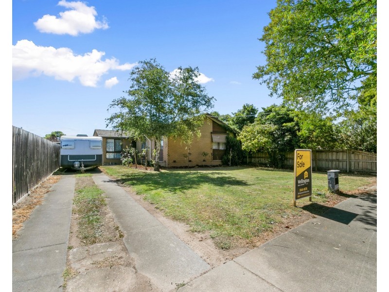 56 Jackson Avenue, Sale VIC 3850