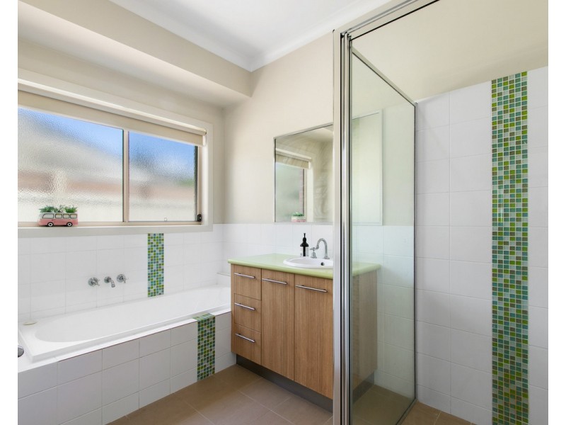 27 Marilyn Way, Sale VIC 3850