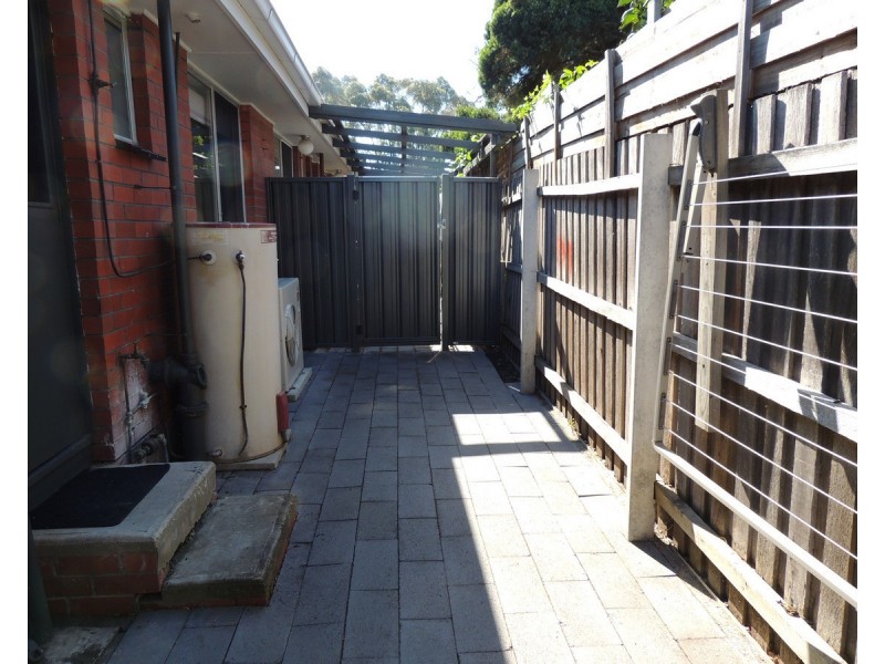 2/5 Foster Street, Sale VIC 3850