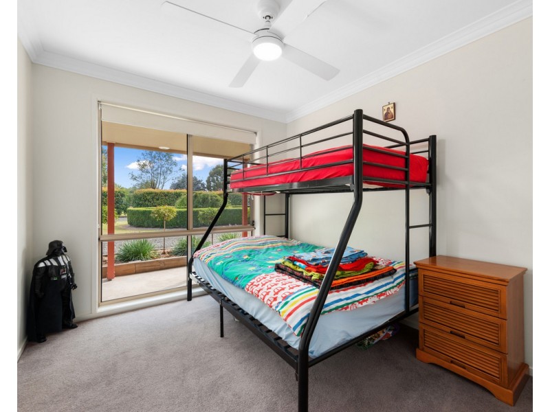 10 Galway Drive, Stratford VIC 3862