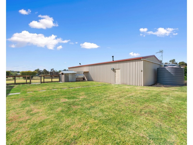 10 Galway Drive, Stratford VIC 3862