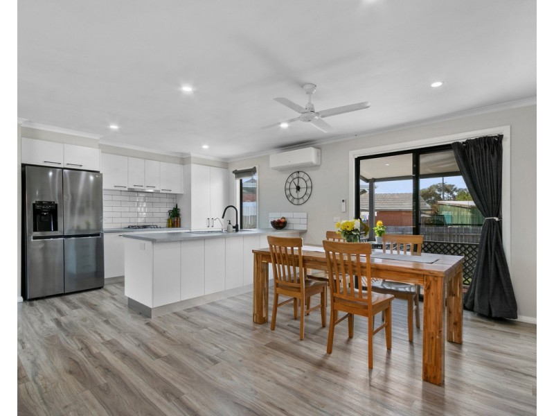 34 Bolden Street, Stratford VIC 3862