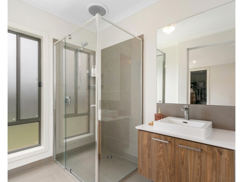 10 Peck Place, Sale VIC 3850