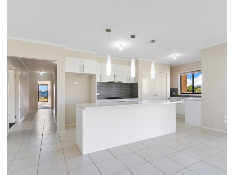 12 Cashmere Close, Wurruk VIC 3850