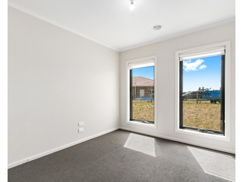 12 Cashmere Close, Wurruk VIC 3850