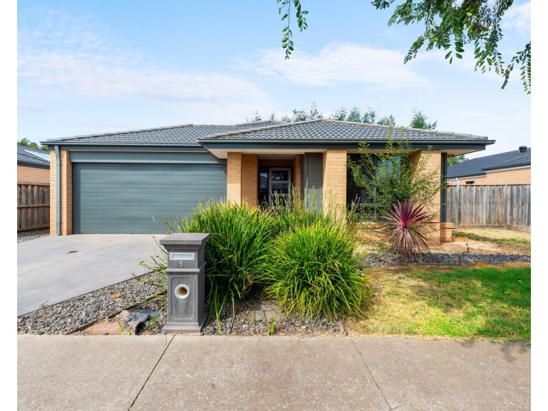 5 Ruthberg Drive, Sale VIC 3850
