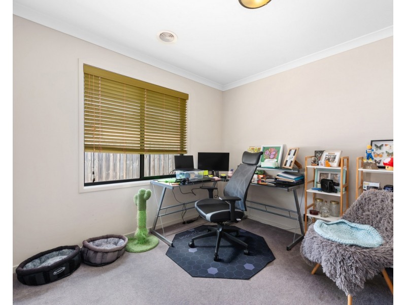 5 Ruthberg Drive, Sale VIC 3850