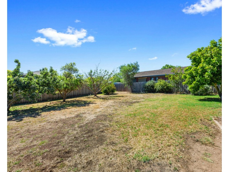 7 Alison Court, Sale VIC 3850