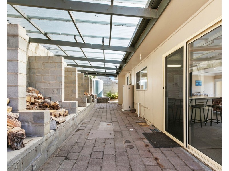41 Seagull Drive, Loch Sport VIC 3851