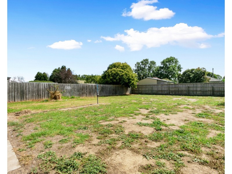 7 Hagenauer Street, Sale VIC 3850