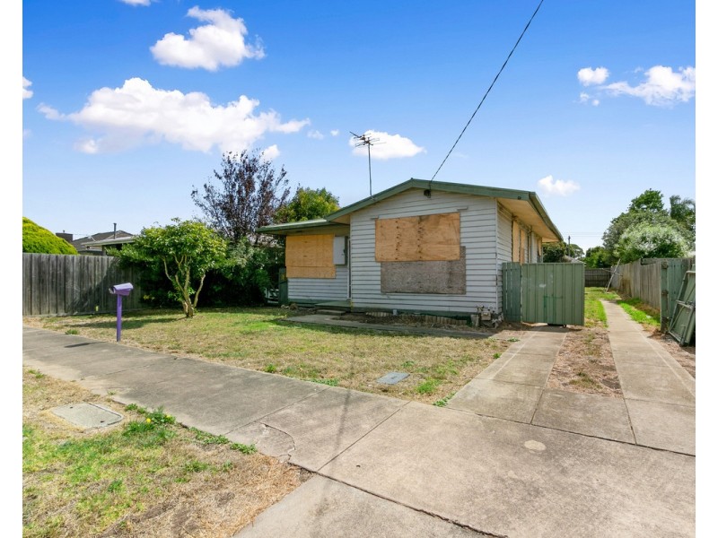 7 Hagenauer Street, Sale VIC 3850
