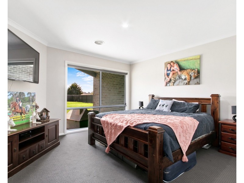 1711 Settlement Road, Pearsondale VIC 3851