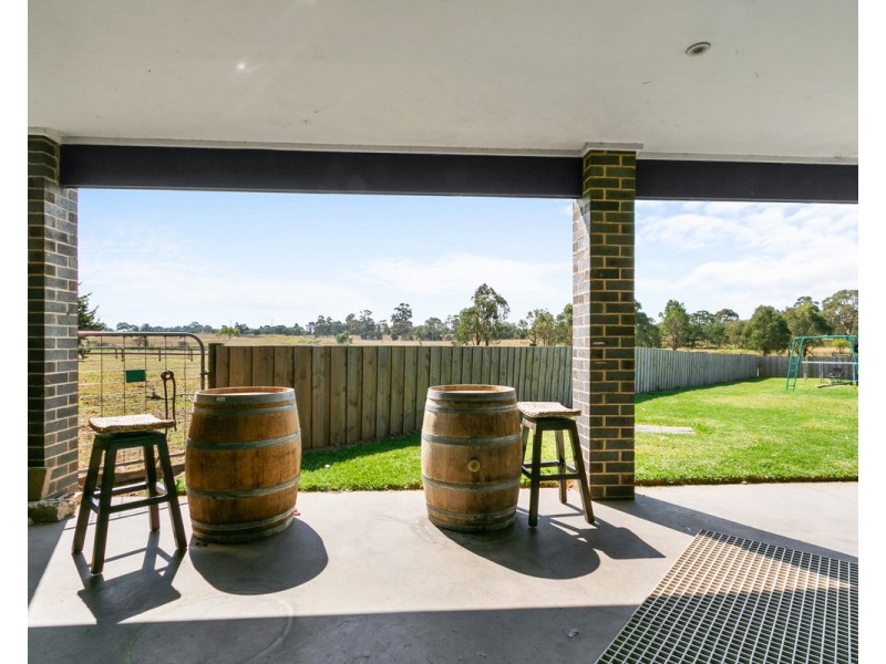 1711 Settlement Road, Pearsondale VIC 3851