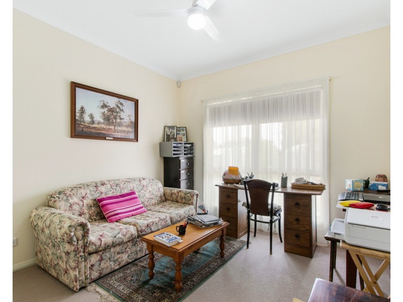 60-62 Sea Breeze Avenue, Golden Beach VIC 3851