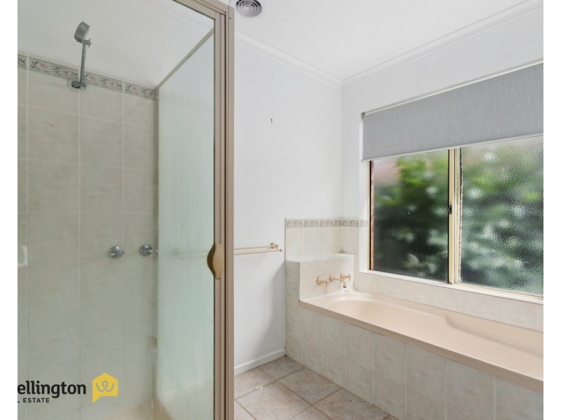 5 Thornton Court, Sale VIC 3850