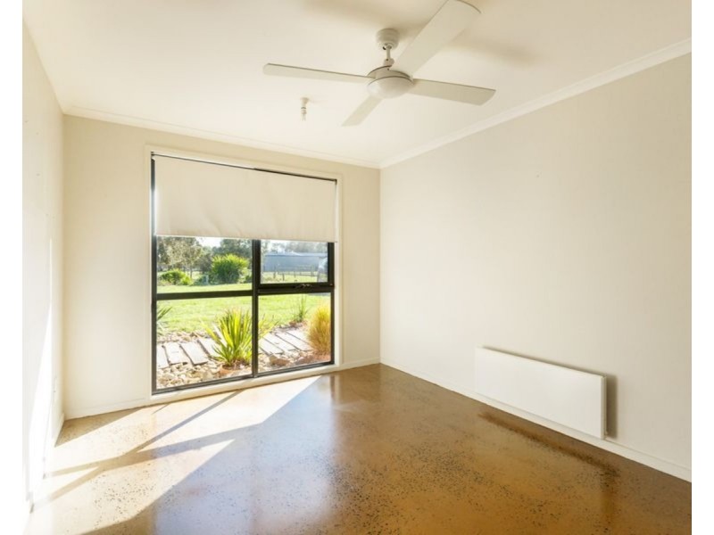 81 Killeen Street, Stratford VIC 3862