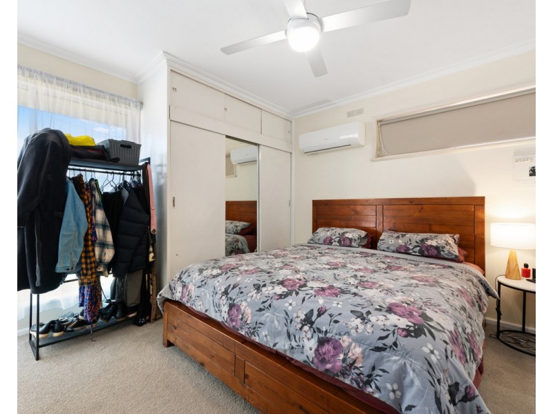 39 Valentine Crescent, Sale VIC 3850