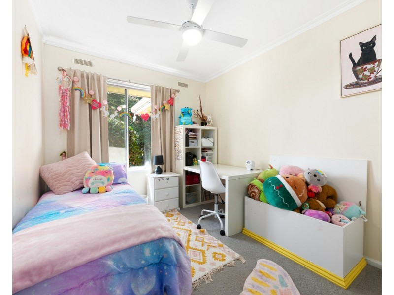 39 Valentine Crescent, Sale VIC 3850