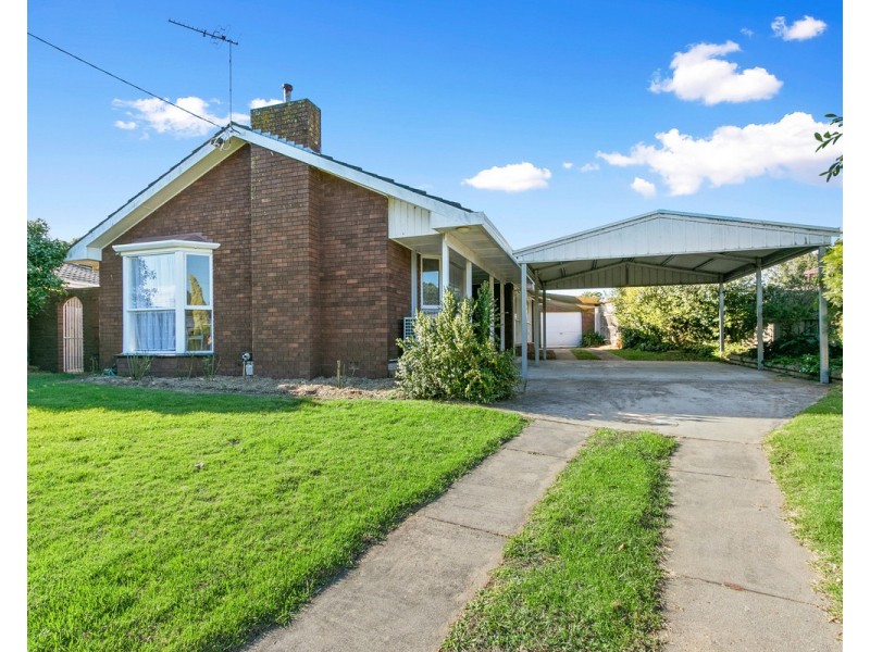 19 Picton Court, Sale VIC 3850