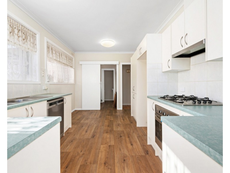 19 Picton Court, Sale VIC 3850