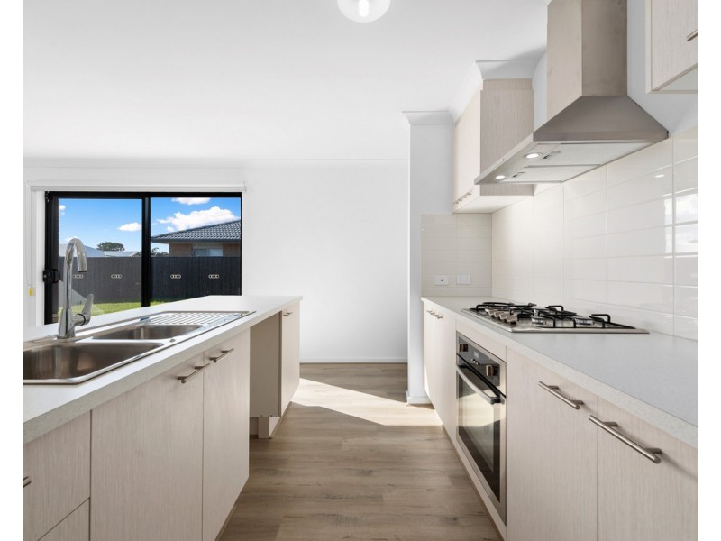 101 Lee Street, Stratford VIC 3862