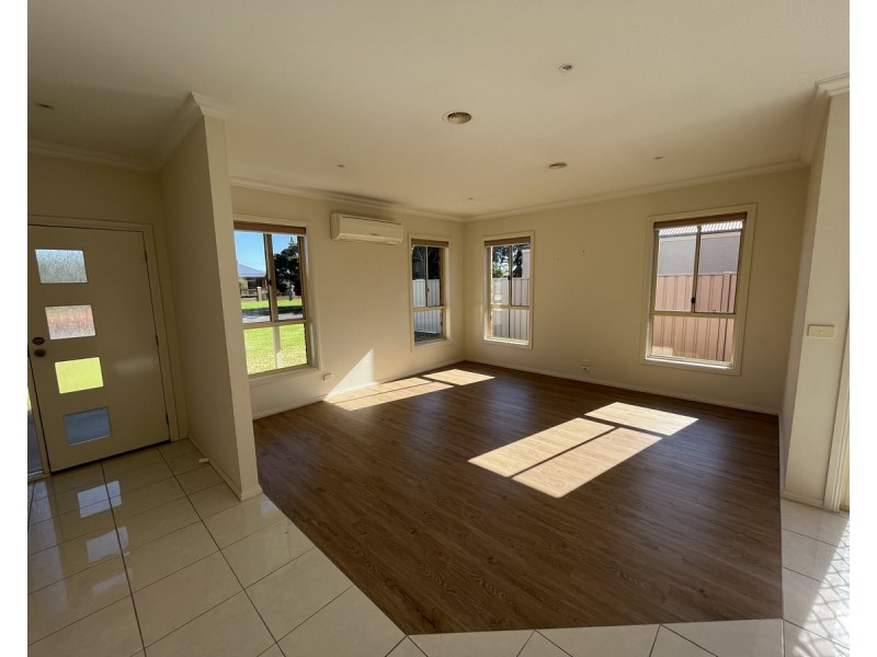 2/8-10 Darling Street, Sale VIC 3850