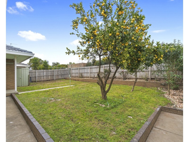 14 San Luis Drive, Sale VIC 3850