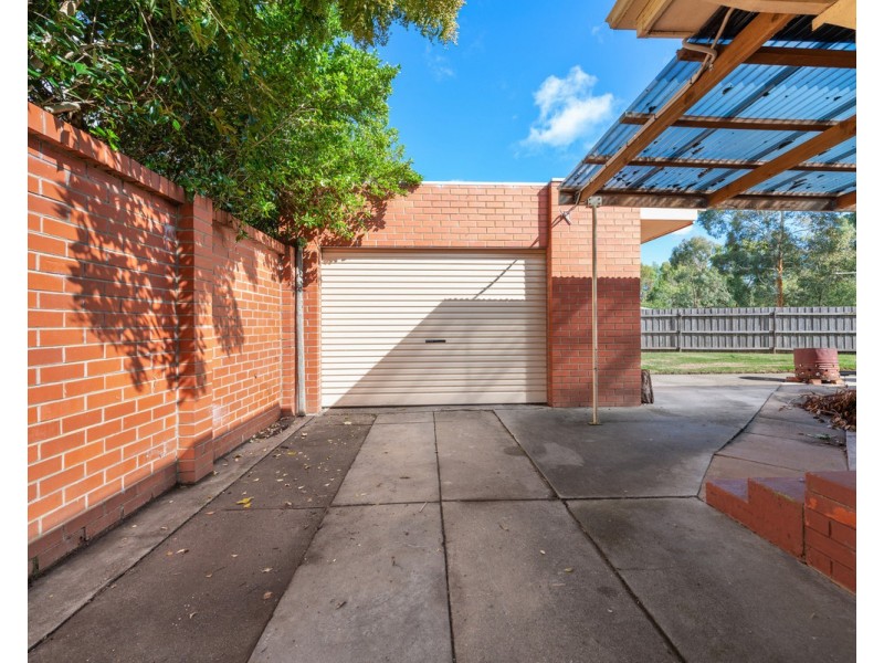 10 Shepherd Court, Sale VIC 3850