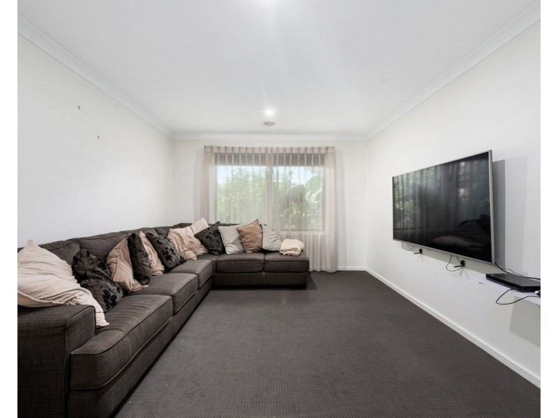 44 Hampton Court, Longford VIC 3851