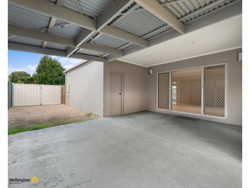 15 Dryden Place, Sale VIC 3850