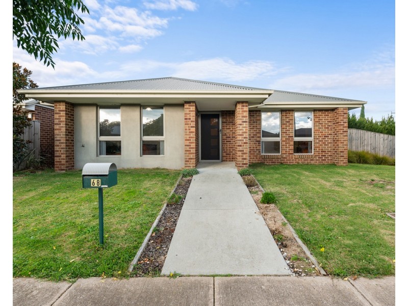 68 Woondella Boulevard, Sale VIC 3850