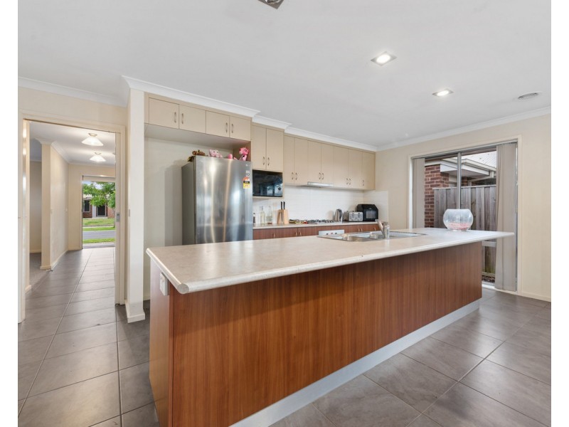 68 Woondella Boulevard, Sale VIC 3850
