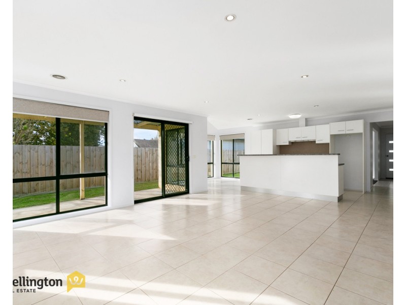 2/61 Dundas Street, Sale VIC 3850