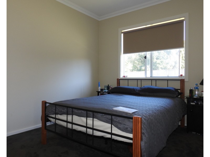 8 Melanie Court, Sale VIC 3850
