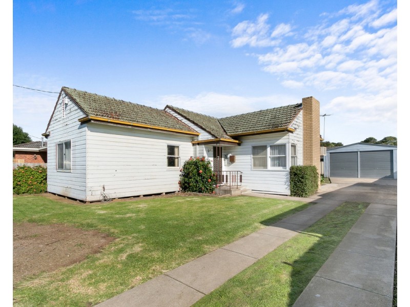 7 Weir Street, Sale VIC 3850