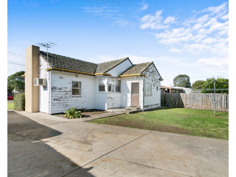 7 Weir Street, Sale VIC 3850