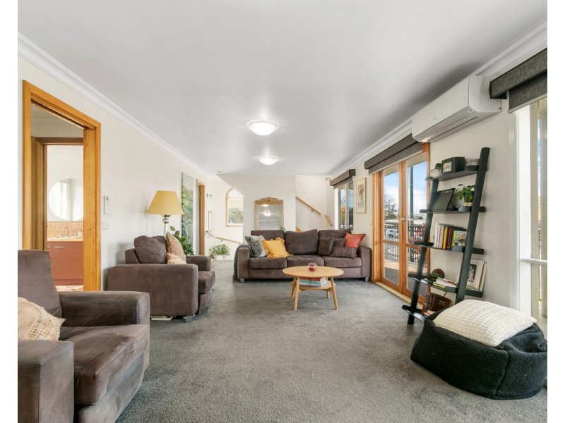 35 Desailly Street, Sale VIC 3850