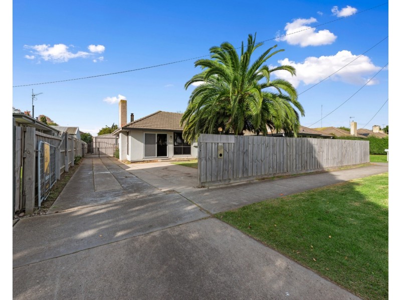 42 McCole Street, Sale VIC 3850