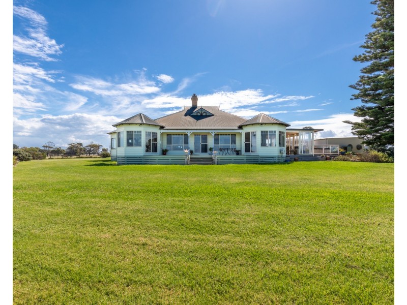 231 McGuinness Road, Seaspray VIC 3851